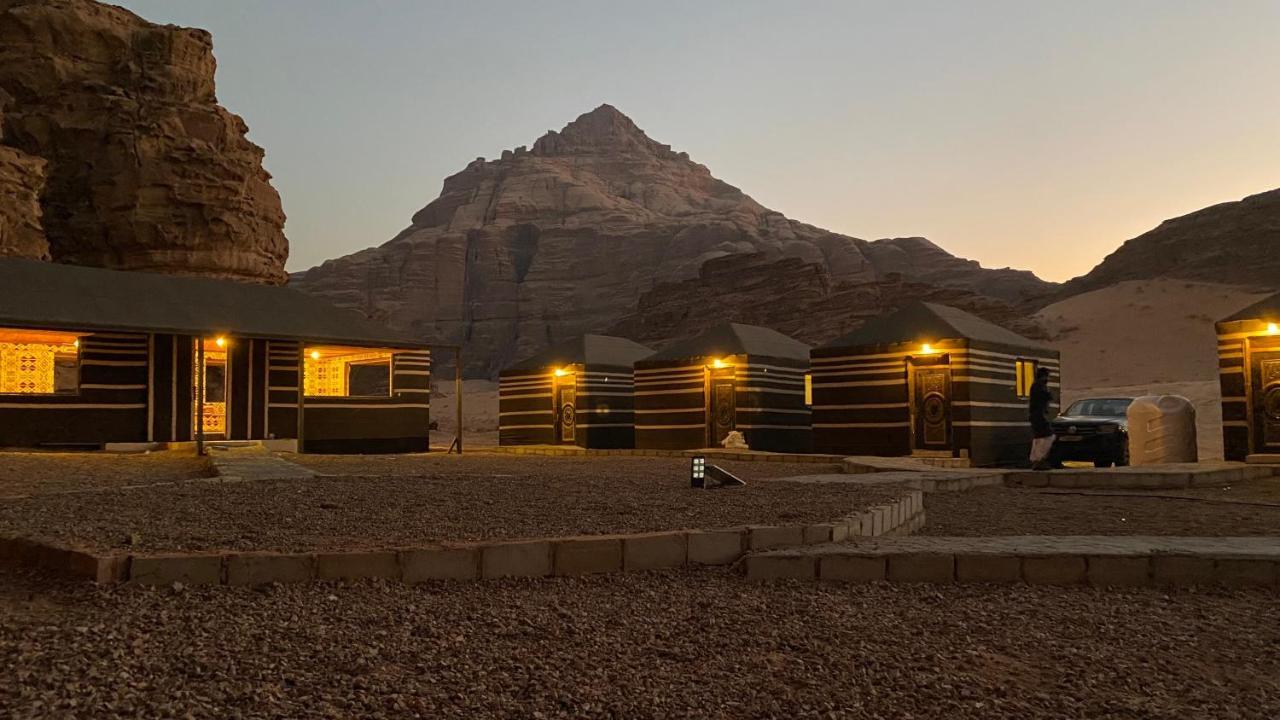 Desert Jewel Camp Wadi Rum Exteriör bild