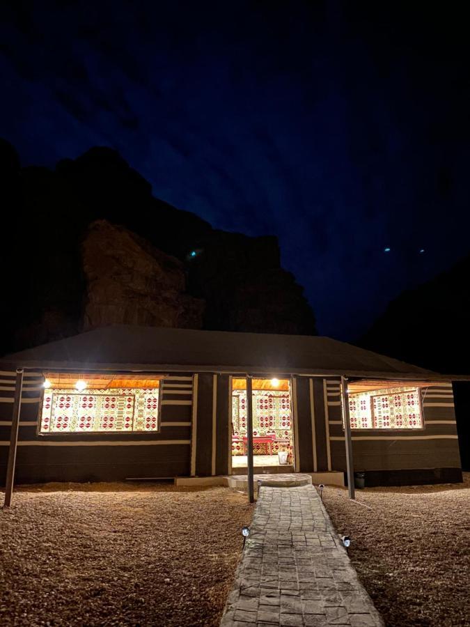 Desert Jewel Camp Wadi Rum Exteriör bild